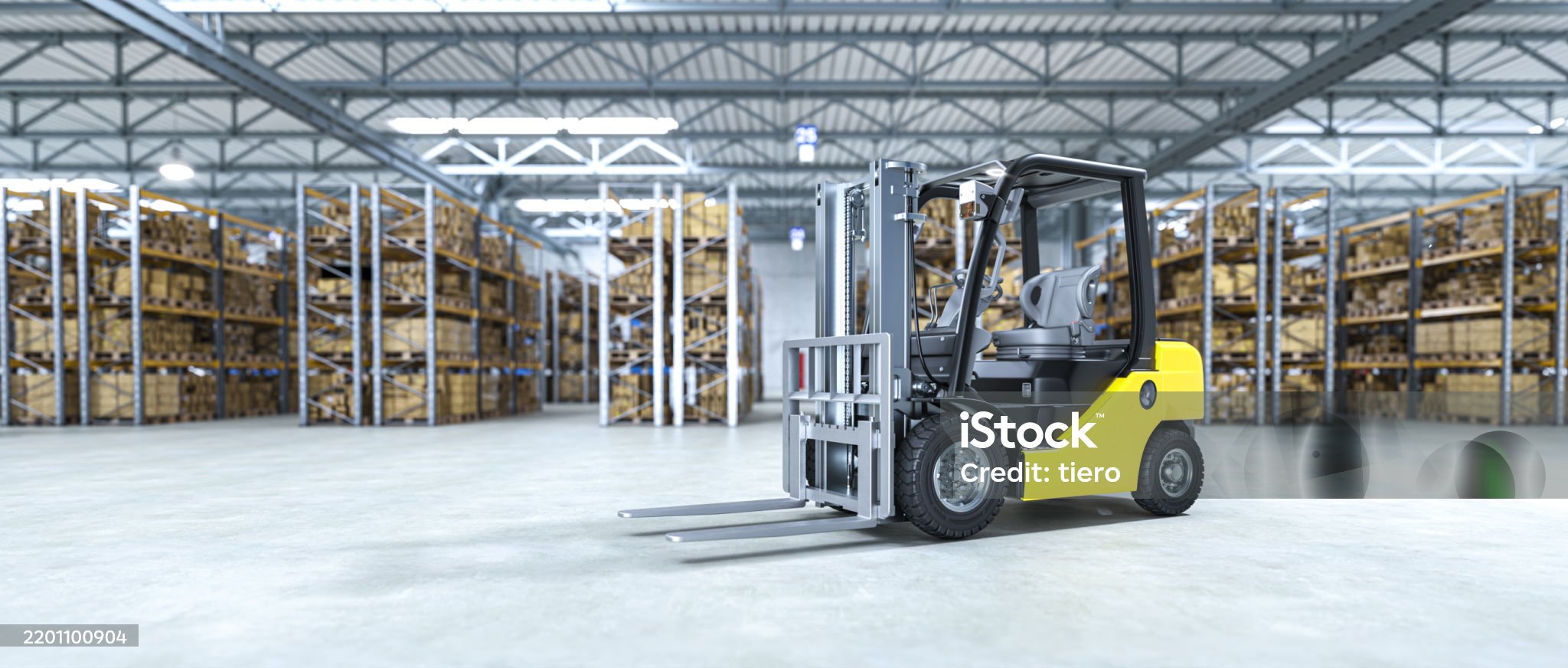 Yellow forklift parked in a modern distribution warehouse Formation CACES R489 chariots automoteurs